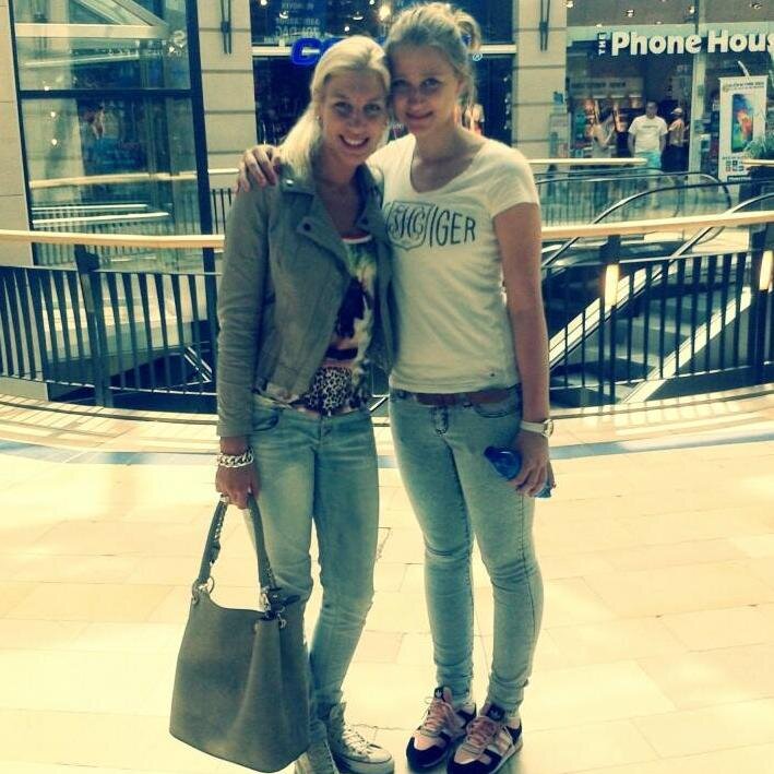 vmiloub's profile picture. Knowledge speaks, wisdom listens