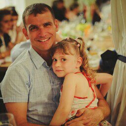 tuvalb's profile picture. 