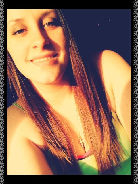 tata081214's profile picture. follow me :) i follow back  #mommy #lovemylife #getonmylevel :)