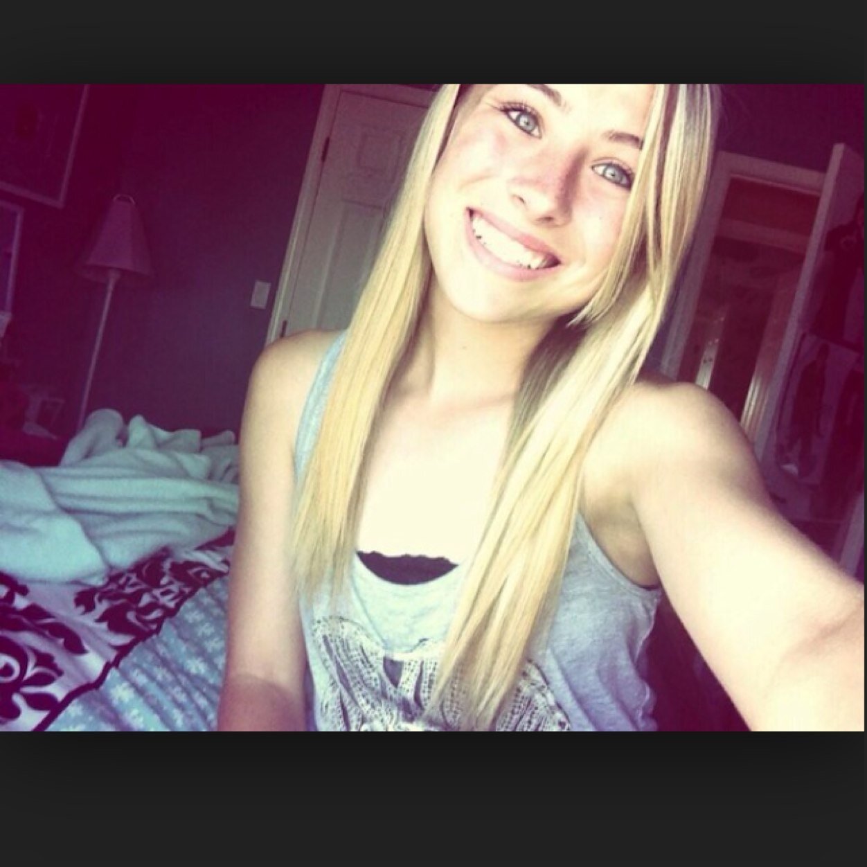 kateyarrr's profile picture. New twitter! Follow me!