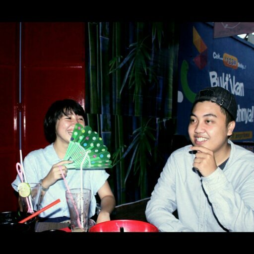 Realitionship with @AkbarEtet {} :* | keep holding on dream