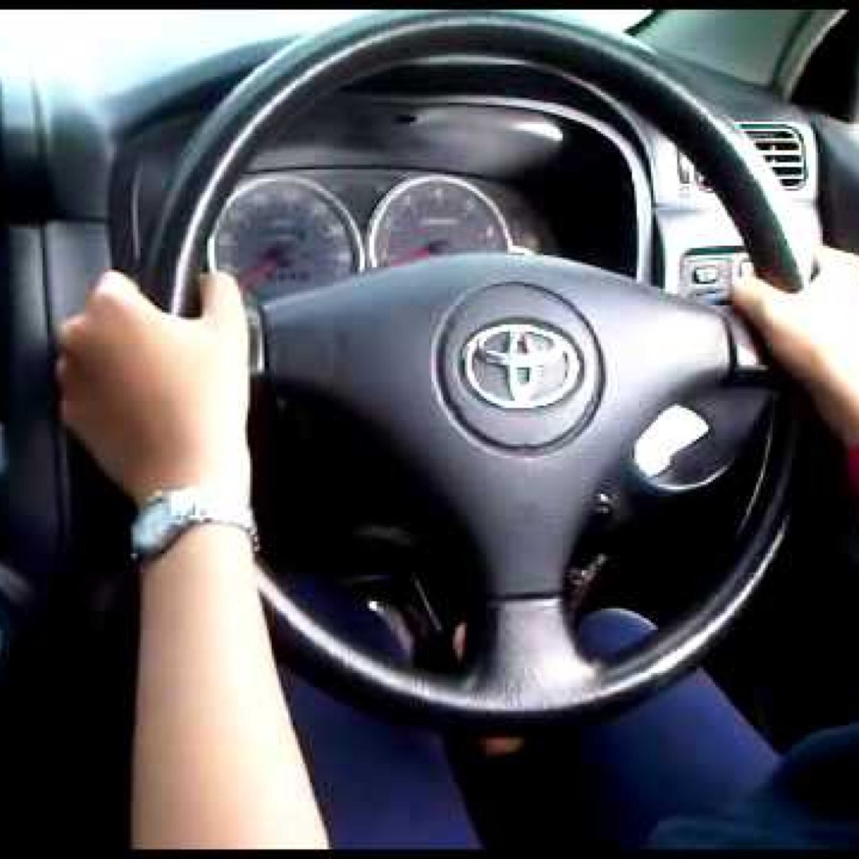 Hasil gambar untuk stir mobil