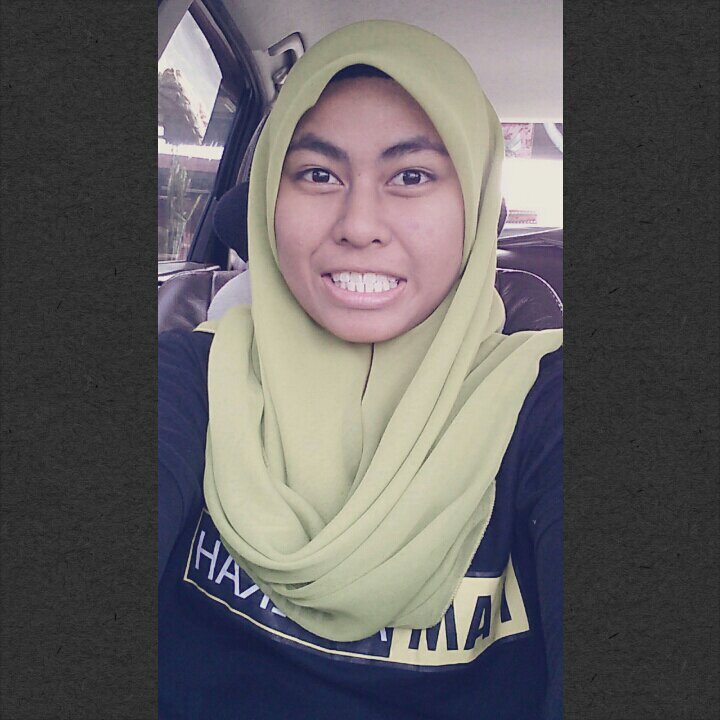 Hye, I'm tirah and I'm friendly. Follow me and I will follow you back ♥