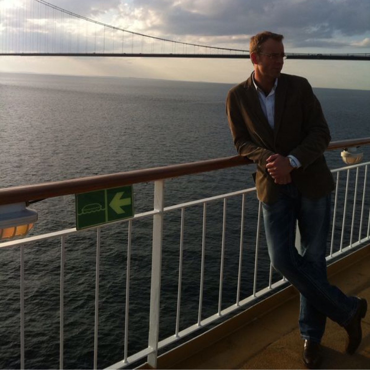 pdsymi's profile picture. 