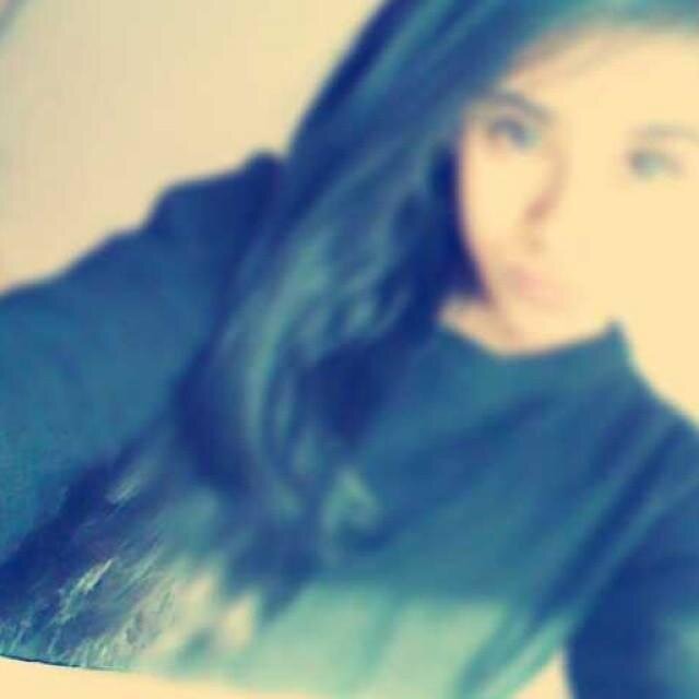 Labenee_xox's profile picture. smile like you've never been hurt before             follow for a follow back ☺❤✋✌✊☝☝