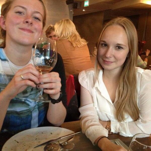 annaleonie's profile picture. The only pain is champagne