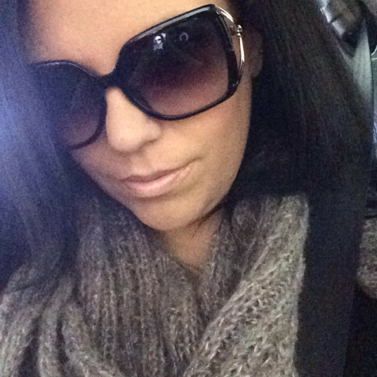 Facebook : Jessica Mesiti Instagram : missmesiti88