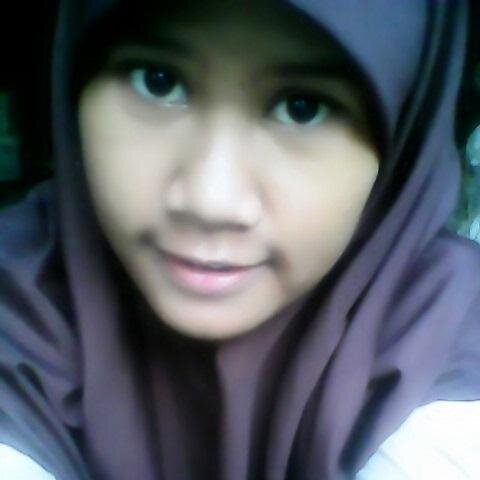 || Born 23Mei1998 || @SMPN2BTL'13 || @EXSCOxSMADA'16 || Jodohku itu kamu tapi jodohmu bukan aku || Fan of Super Junior || ♥ Kim Jong Woon ♥ ||