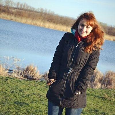 Родилась в прекрасном городе. Нравится разговаривать на разные темы. Достаточно раскрепощенная как человек. Хочу общаться легко и просто.