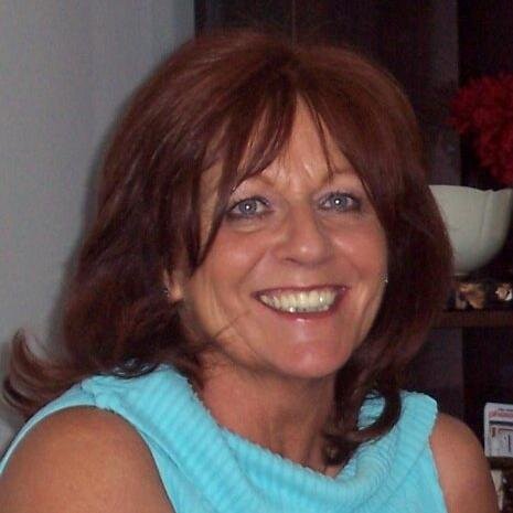 Born in Glasgow, Scotland.  Immigrated to Quebec.  Now living in Ontario. Widowed and hating it.    Dull or what?  :o) NO LISTS