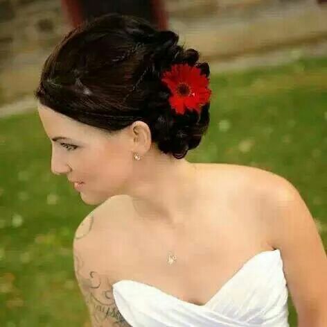 ABird30's profile picture. Mother of 2 boys. Wife. 3 fur children. Military. Insurance owner (beginning phase). Let's look at your insurance needs now so you can worry less later!