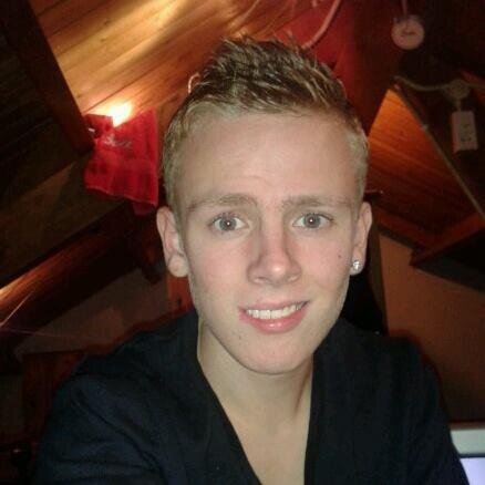 18 jaar, opleiding horeca & travel @NIEUWEGEIN