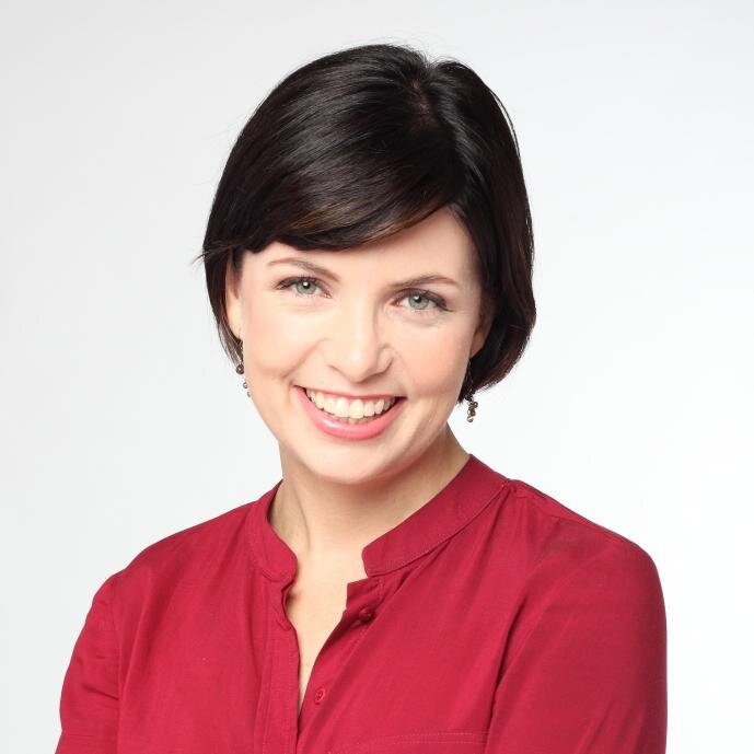 JeanneCalitz's profile picture. Freelance writer and editor: arts & lifestyle. Lover of fine food, wild gardens, old books & new destinations.