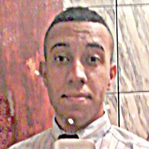 eu só incomodo os fracos , os fortes andam comigo ;]]