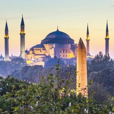 #ISTANBUL  #MUSIC  #MUSICinISTANBUL  #ISTANBULMUSIC   #CITYGUIDEISTANBUL  #ISTANBULNOTES  #ISTANBULARTS  #ISTANBULTHEMES