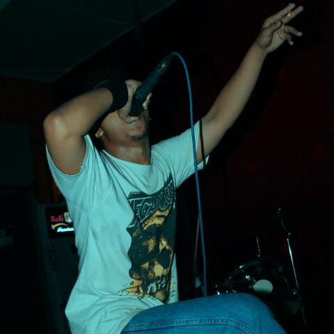 ♥mom |Call me ami | ♥ria islamiyah |  aggres voc BOREALIS &@megalitikumband  |  15 september follow 7denim_