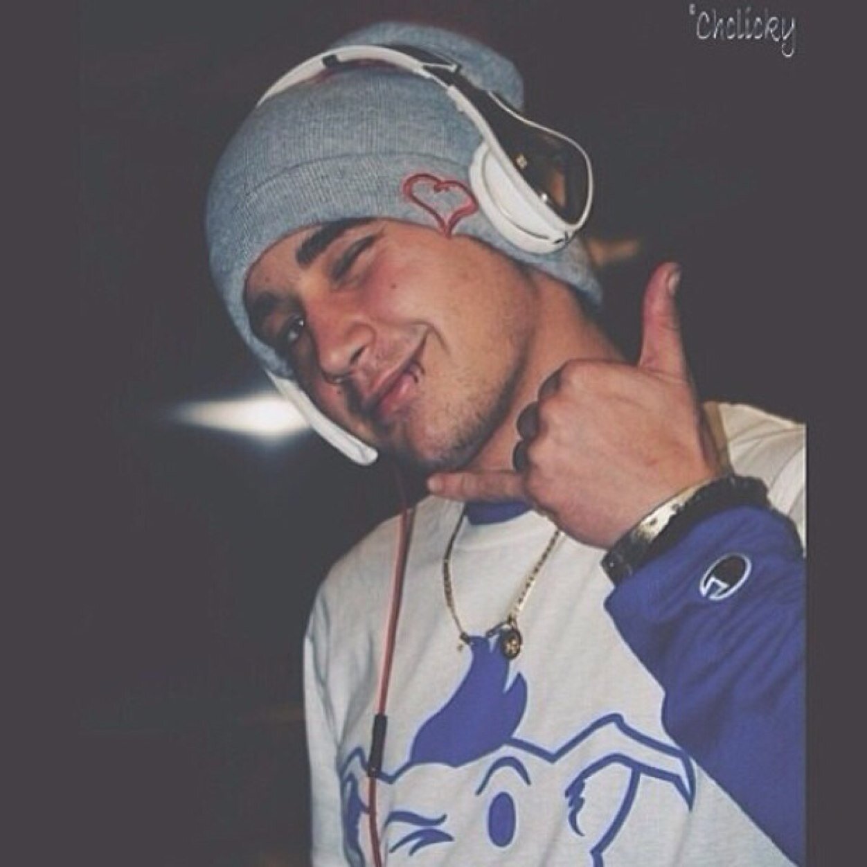 Free follow from @WetJanosDreams make my day and follow that account. I follow back.