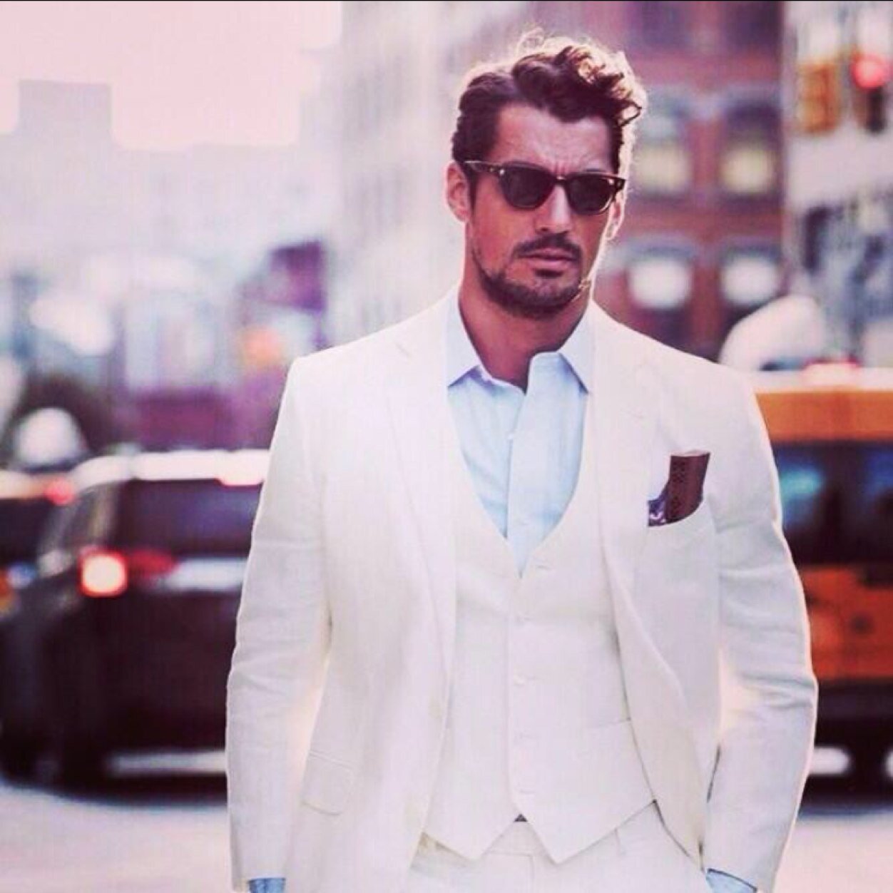 The modern gent takes care of himself, we're here to make that easier. Style, grooming and advice, thats us.