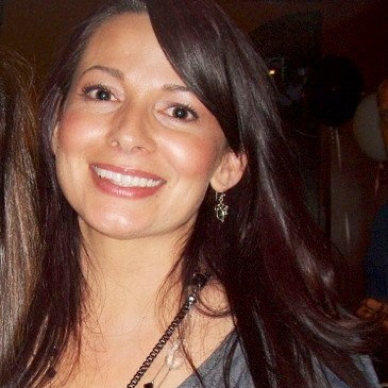 Lover of food, spirits, and human kindness. Professional esthetician. Also, wife of a chef/inventor/potter. Co-owner Los Gatos Sauceworks.
