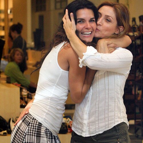 IslesRizzoli1's profile picture. ♥♥ I love Rizzoli & Isles - Complete Rizzles Shipper ♥♥