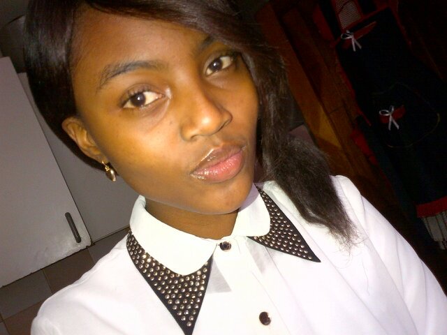 God fearing || sweet as candies || Leo and crazy about music so follow me and I will do the same #teamfollowback