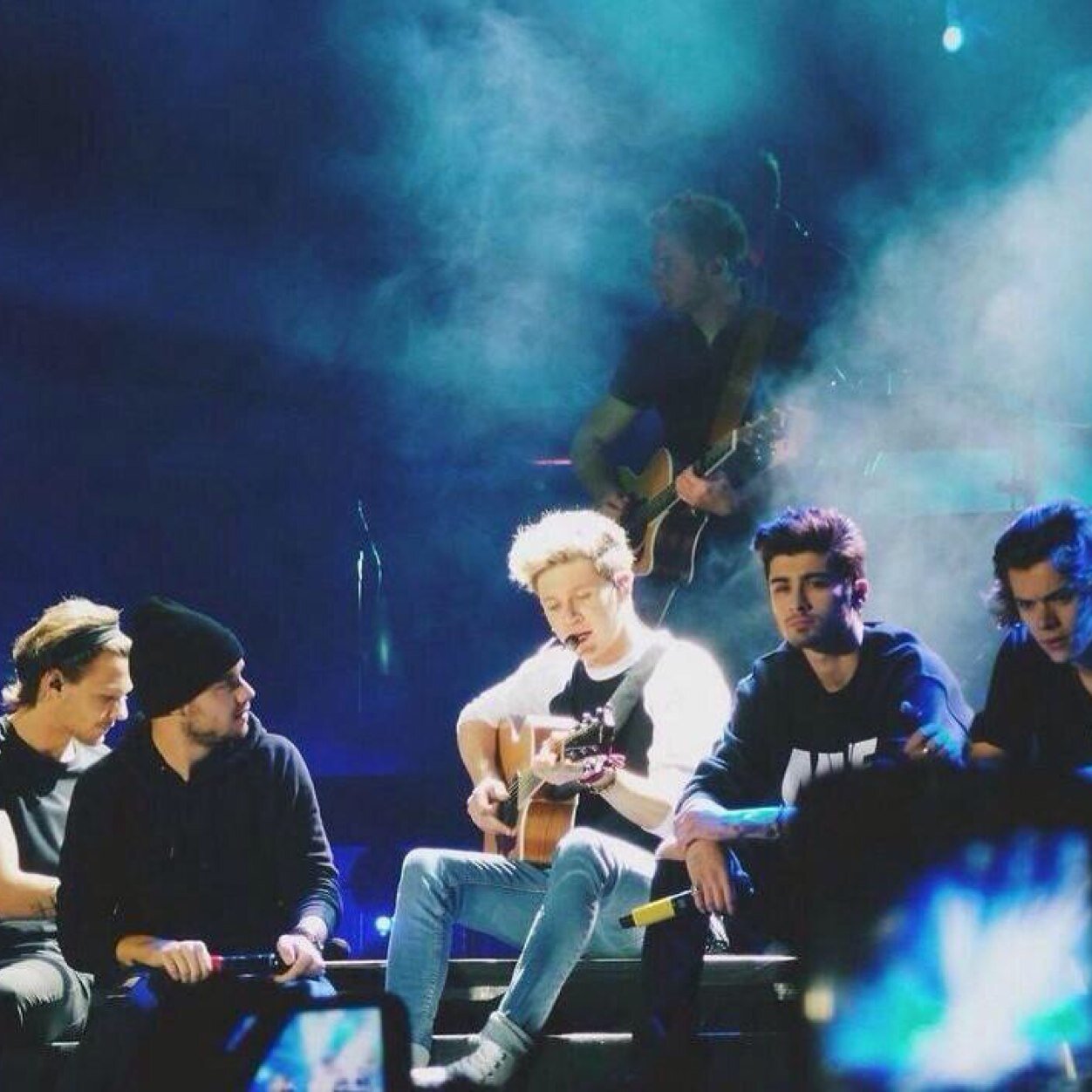 4 boys. 1 dream.