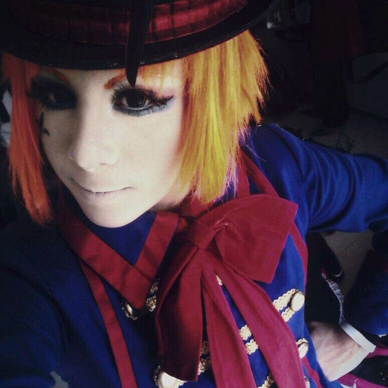 I thought to myself, what shall I make you out of? Doll maker and a doll myself. I am Drossel. #LittleSister @KiraIxK. #DollOrHuman