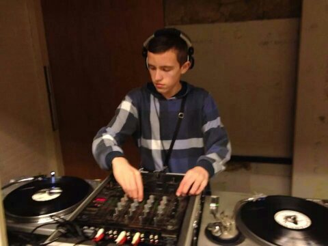 DJ en producer uit honselersdijk die vooral deep house maakt