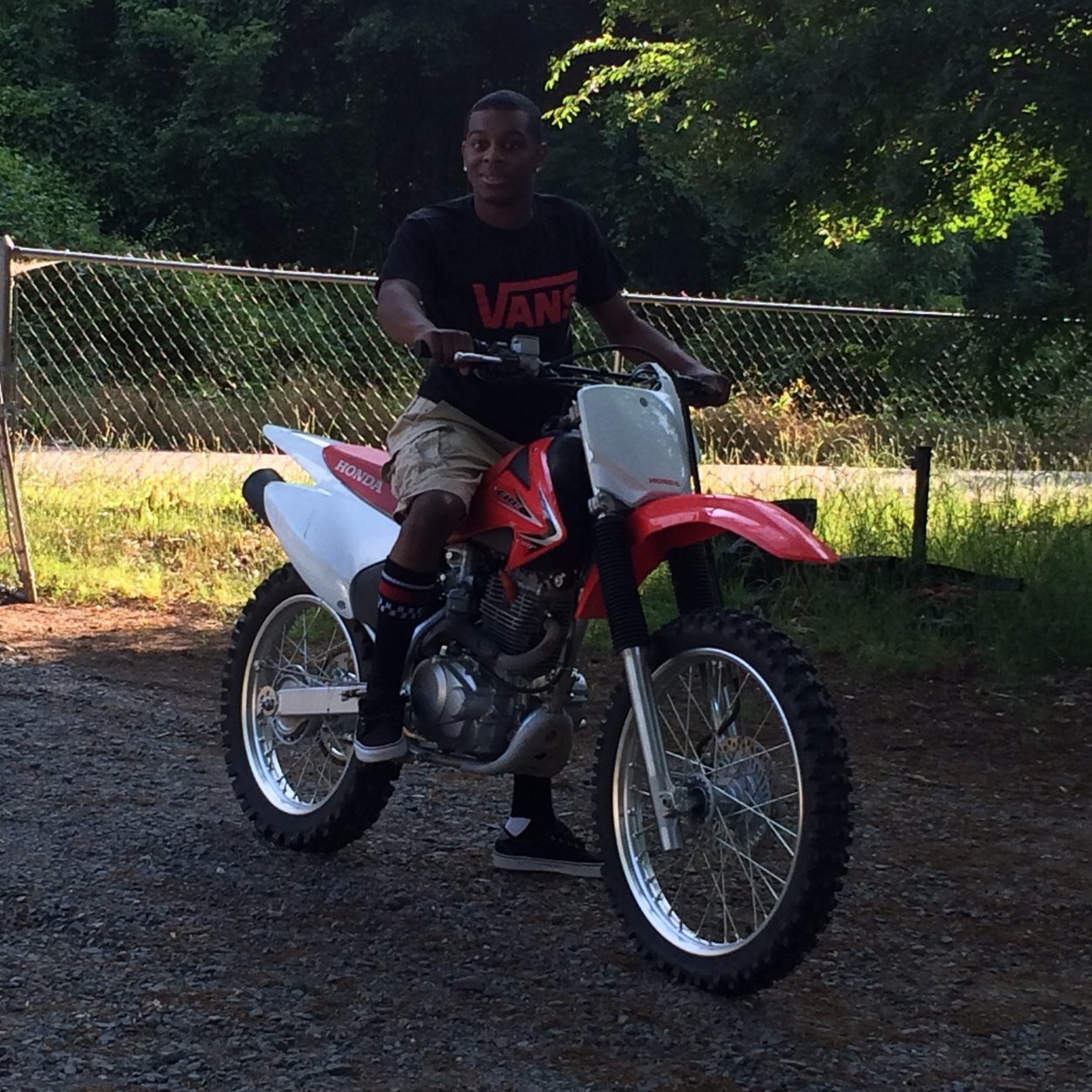 Devontedetails's profile picture. 