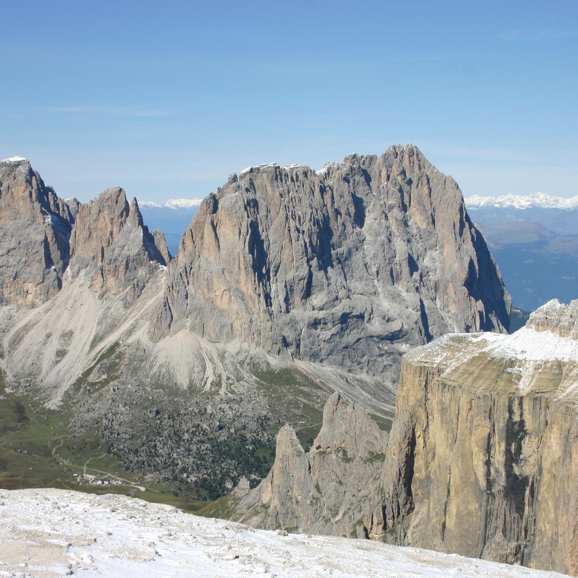 Suedtirol-Trentino.de gibt umfangreiche Informationen über diese italienische Region.