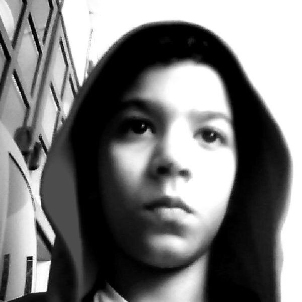 Sou zoeira,irado,provocador,malandro