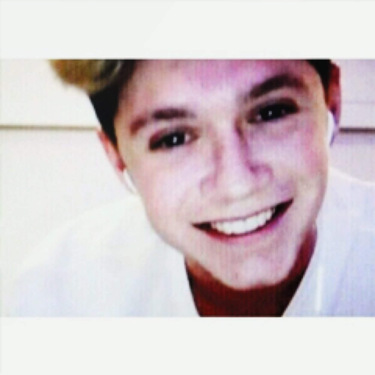 @exposeniall