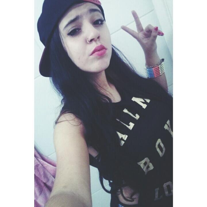 Menina veneno sabor tequila (8' .. ♥ @AdrPollo :3