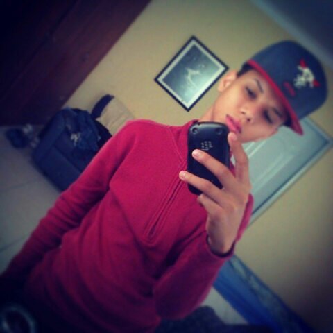 MI Idolo DiOs] VivO para Poder Conprender La Vida! YO Solamente YO SensiLLo} No ledes inportanCia a cual Se Cree Inportante ♥