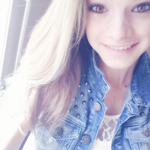 //Giesbeek//Havo//Volleybal//Music//Aless&Ster//