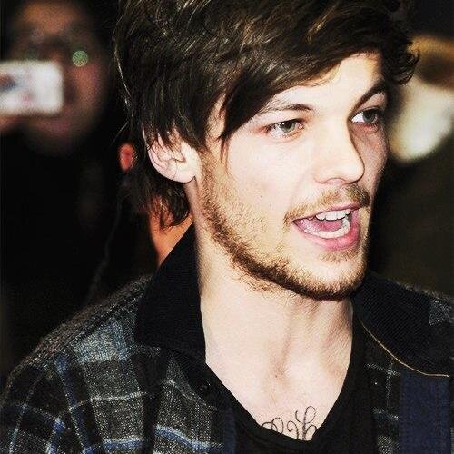 follow @louisAmoTuCulo for a follow back :)