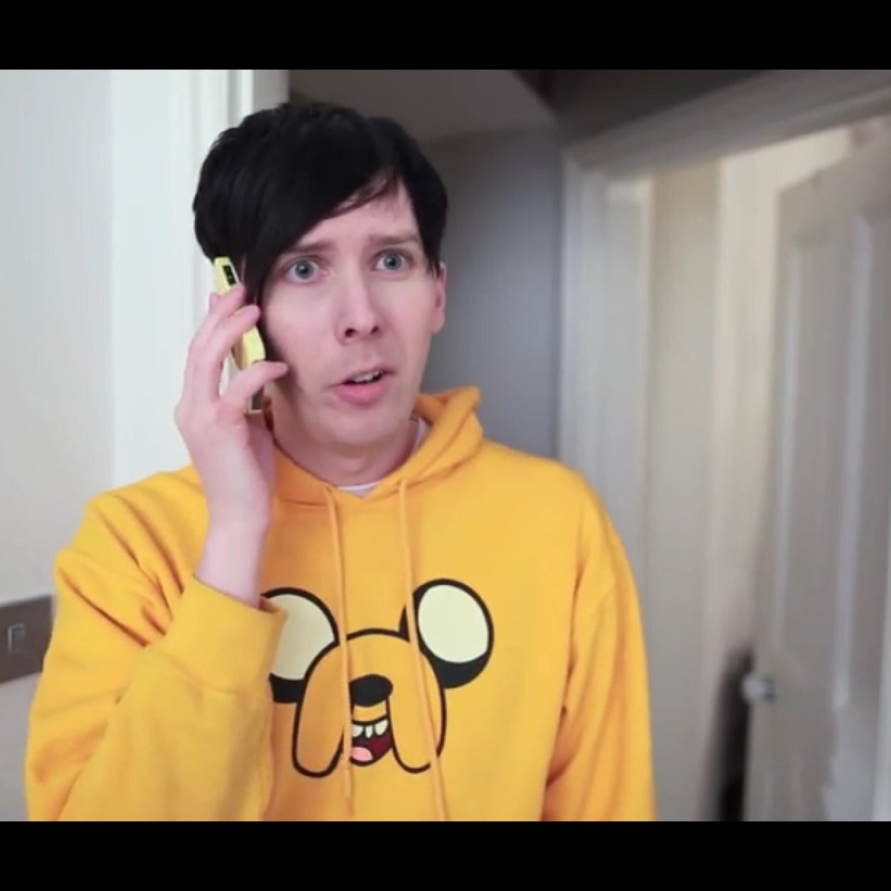 Free follow from @shannon4phan. Please return the favour if you're feeling lovely! Don't follow this account :)