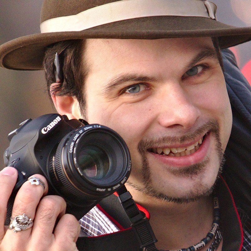 MrMattEastwood's profile picture. Promotional writer and photographer, ready to tell the world about your business and personality.