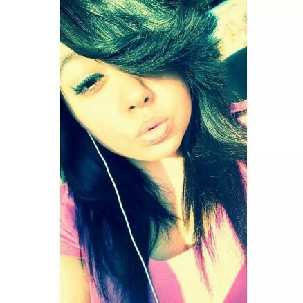 | Follow Me | Lesbian :3