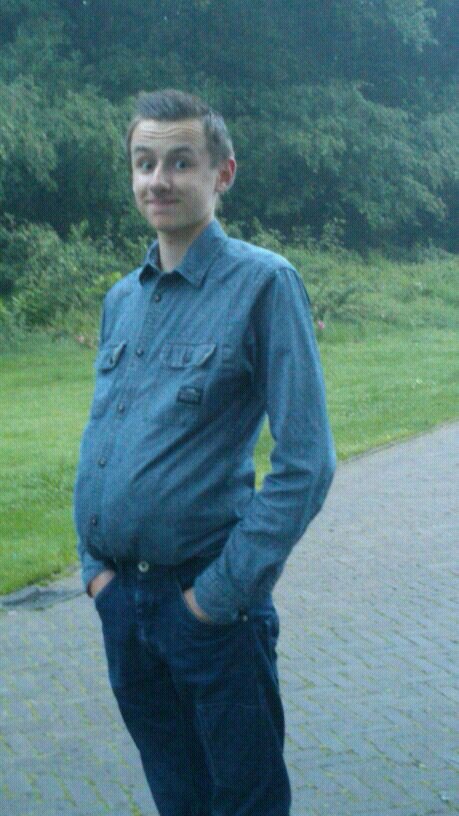#Wallacetto /#Pantarijn/ #supersaiyan!/ LAUWE PITT