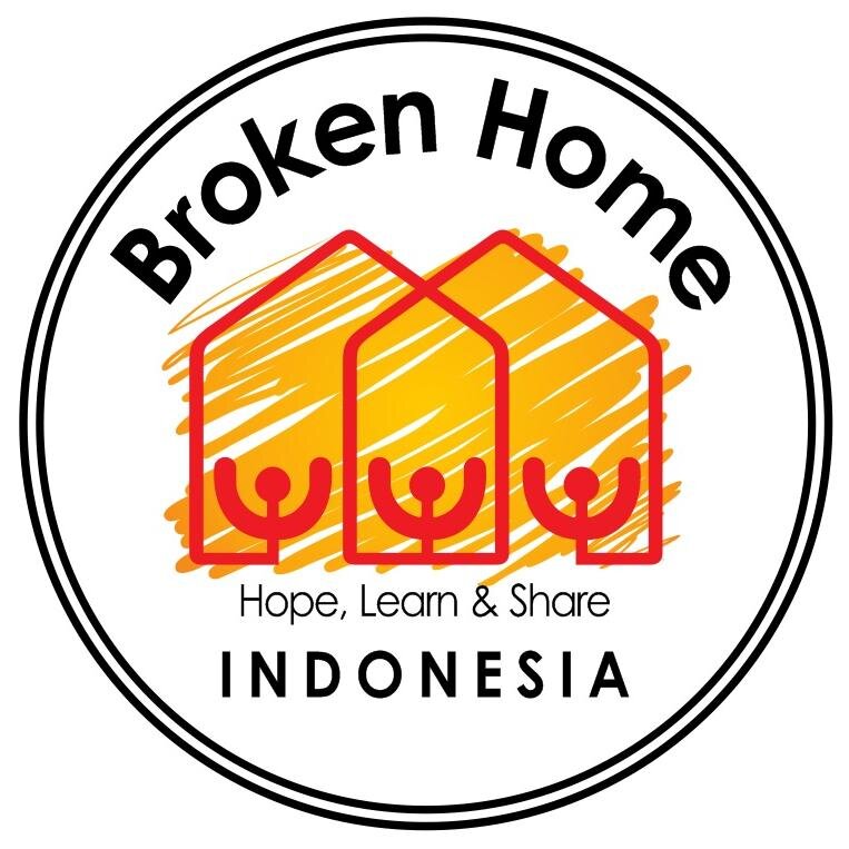 | Broken Home Bukan Akhir dari Segalanya | Hope, Learn & Share | E-mail brokenhomeid@gmail.com |