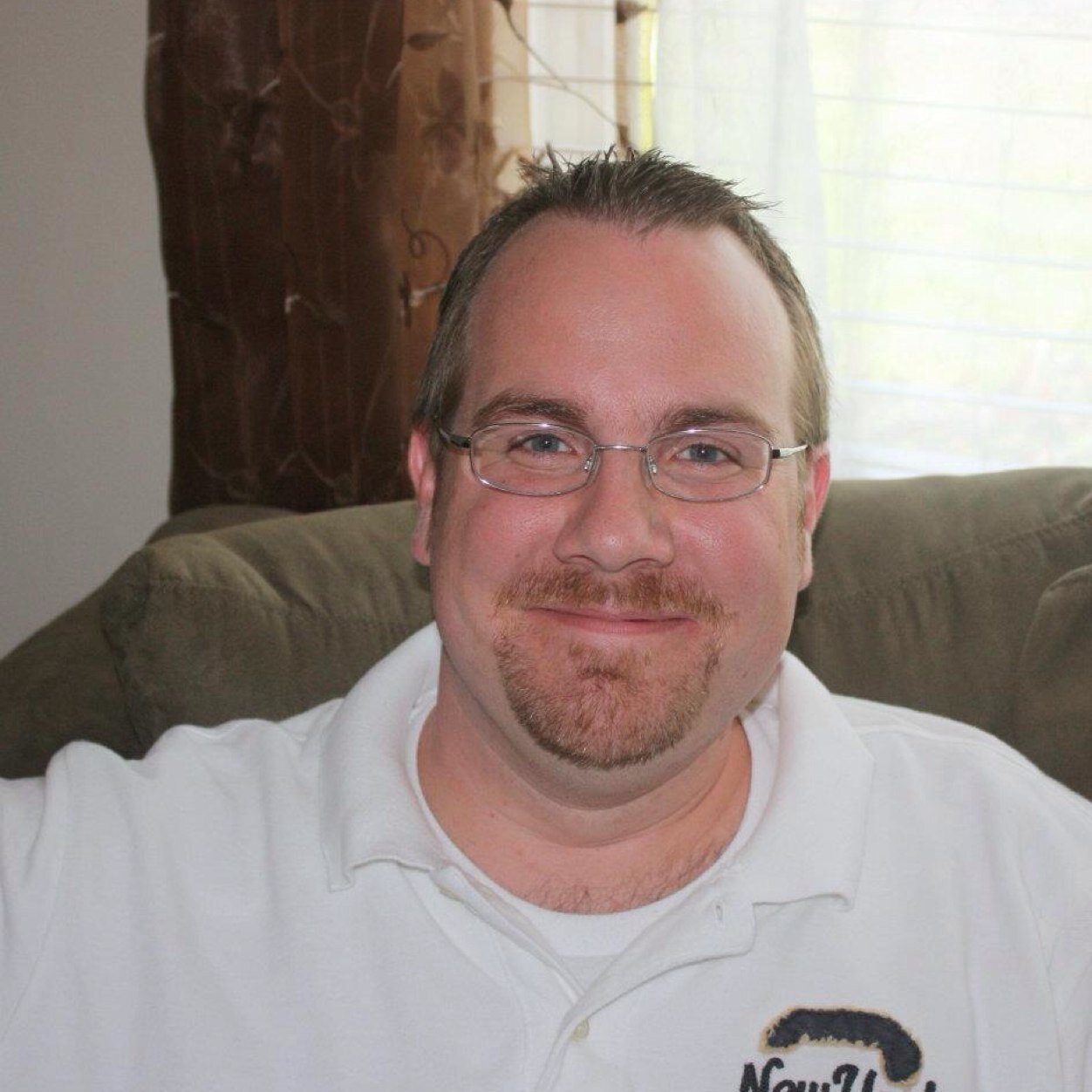 Techknow80's profile picture. 