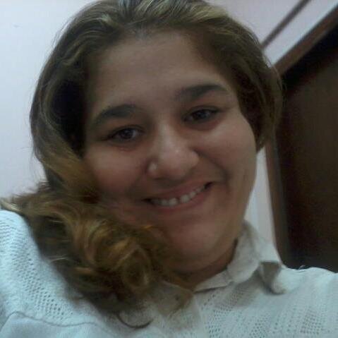 Una mujer tal y cual soy; con 2 hijos que son la luz de mi vida....Amo a mi querida Areguá..