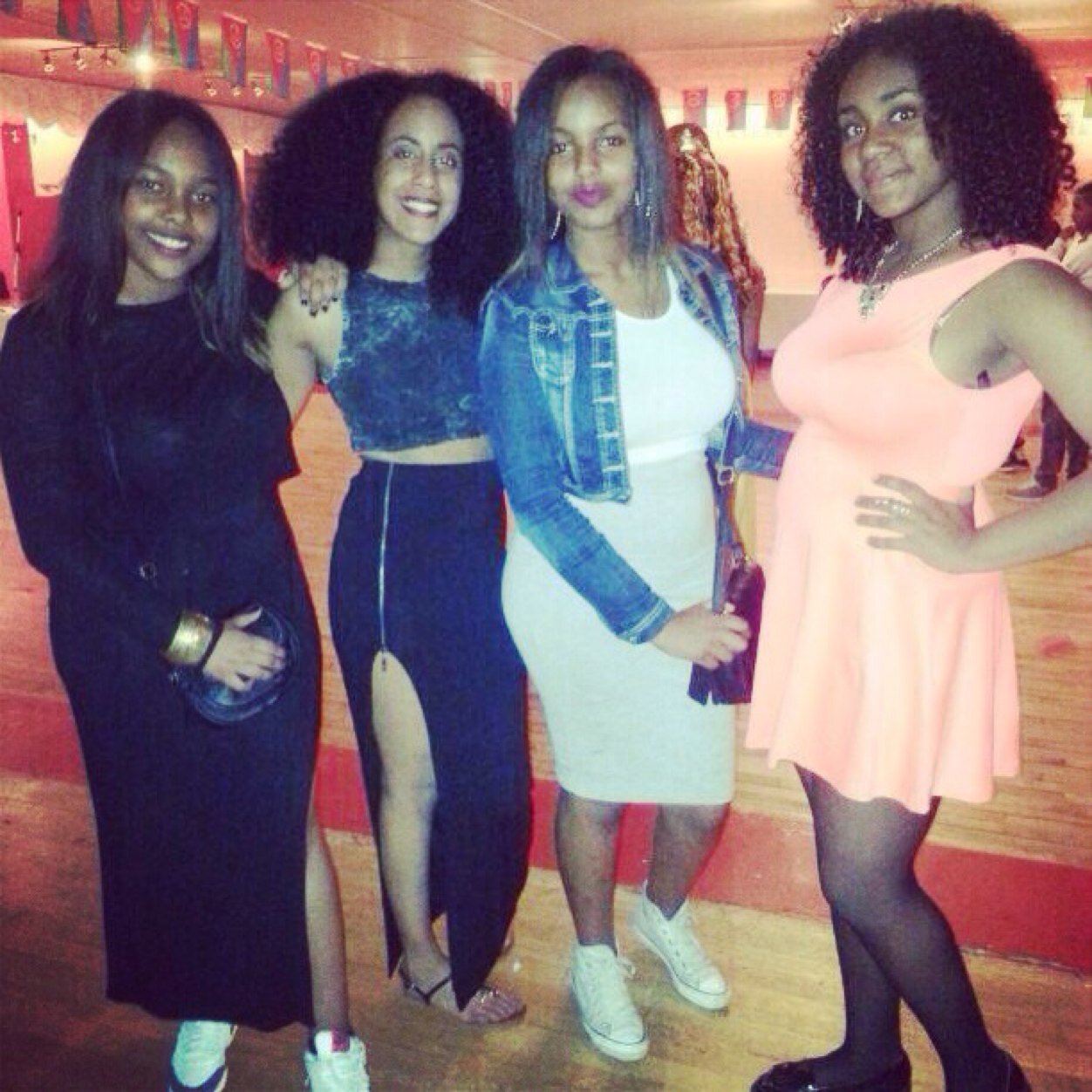 mikal_xo's profile picture. 