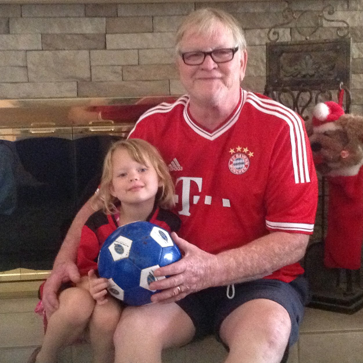 GunterDetlefsen's profile picture. Proud American, born in Germany, travelled the world, then met my wife and we settled down in Southern California. #Resist, #FBR