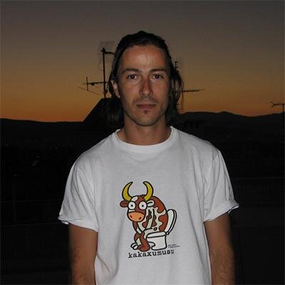 Graphic & Web Designer html/css enthusiast from 2000!  #LogoDesign #printdesign #identitydesign #branding #Webdesign #GraphicDesign #Graphics #SEO #html #css