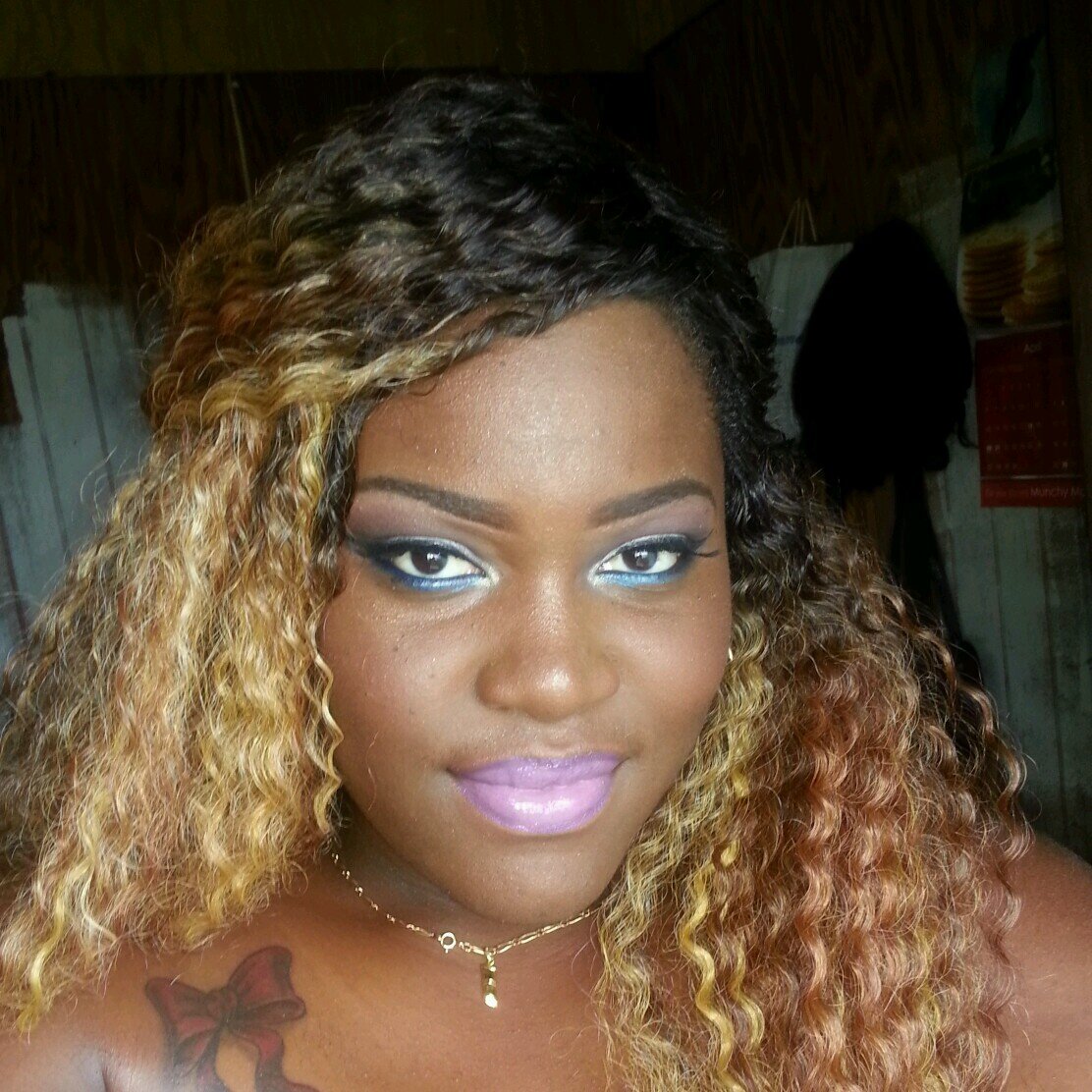 Chari_Lyrik's profile picture. easy going.One of a kind..GODDESS!!  Smart talented n beautiful,: #TeamThick  #Teammusic #teamTuPac , #teammakeup  #TeamR&B. #teamHairAndNails  #teamDominica767