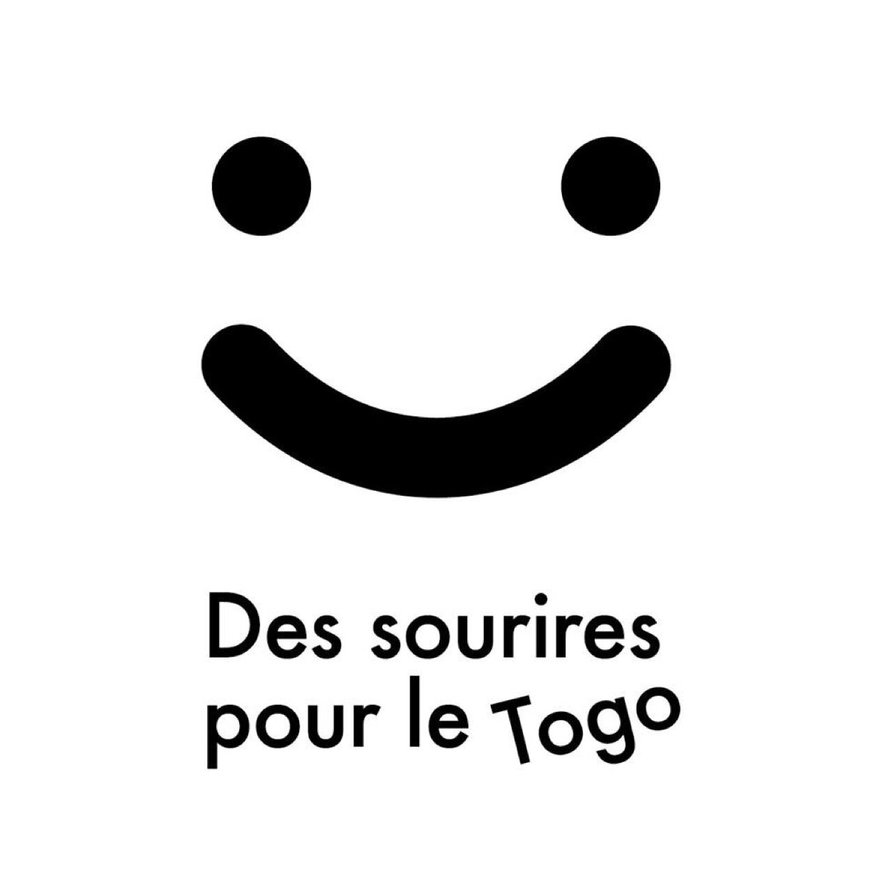 DES SOURIRES POUR LE TOGO Projet d'aide pour les enfants au Togo. Hilfsprojekt für Kinder in Togo. Aid project for children in Togo. https://t.co/ersrQrhvTU