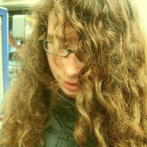 Student, basically here to get updated, be it music or news or something else and talking about (not always boring) stuff. Socially awkward, but working on it!