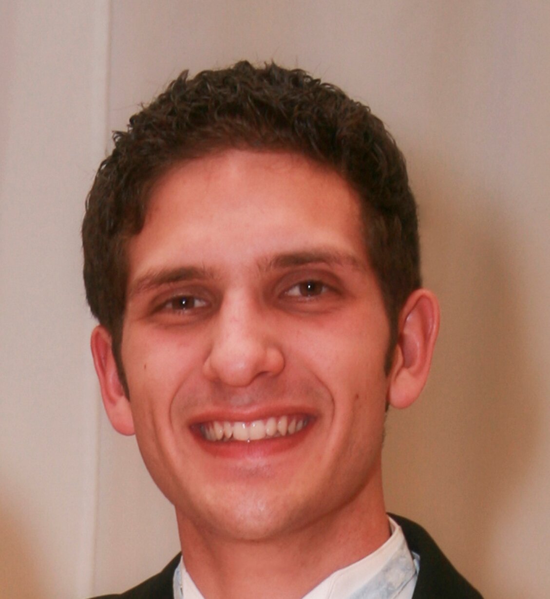 Husband, father, future Peds Heme/Onc doc, and perpetual learner. Making a difference in any way I can.